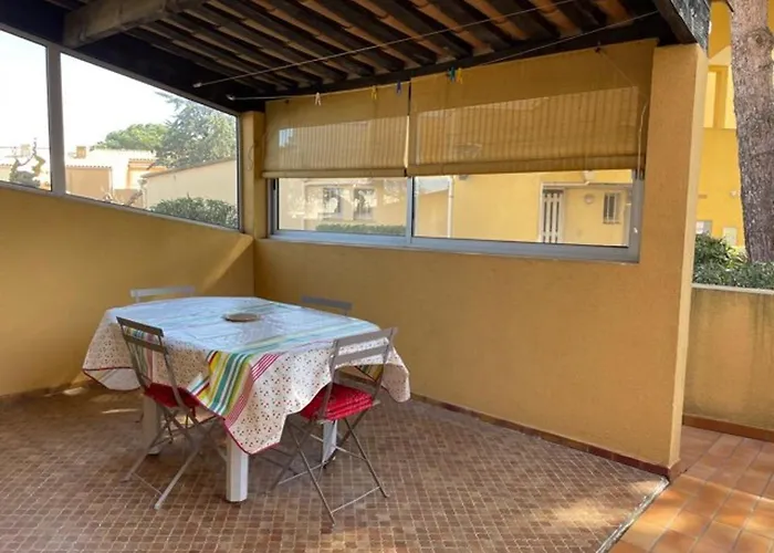 Charmante T3, Jardin Prive, Proche Plage, Cap D'agde - Fr-1-607-224 Agde