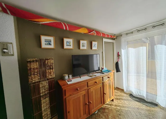 Charmante T3, Jardin Prive, Proche Plage, Cap D'agde - Fr-1-607-224 Lägenhet